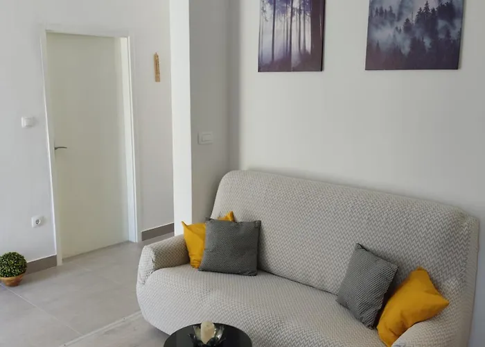 Zagalo Sveta Nedelja (Hvar)